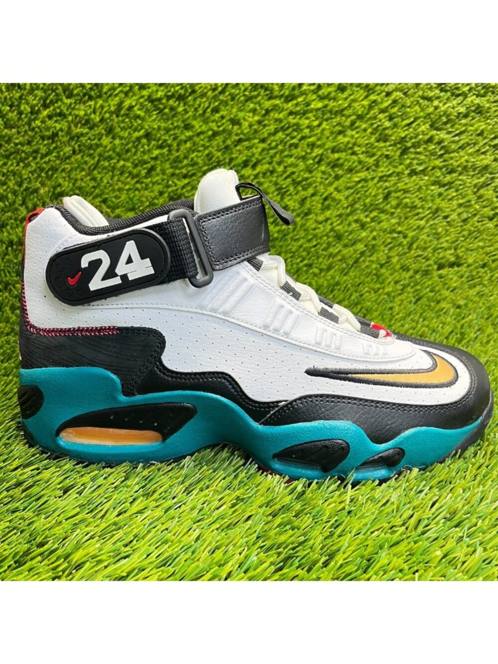 Nike Air Griffey Max 1 Mens Size 8 Black White Green Athletic Shoes Sneakers